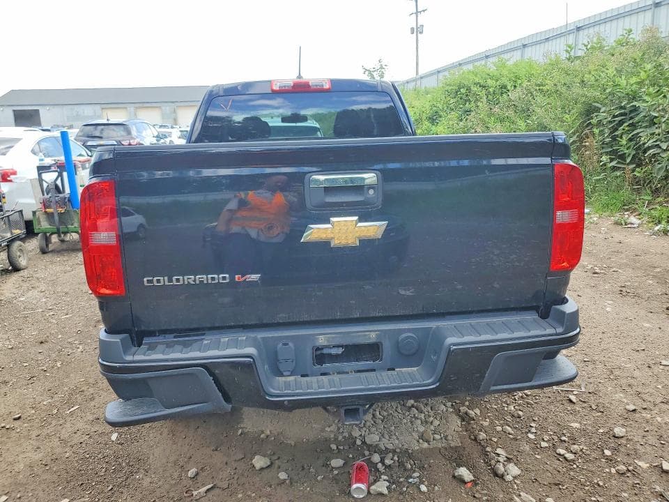 2017 CHEVROLET COLORADO 6
