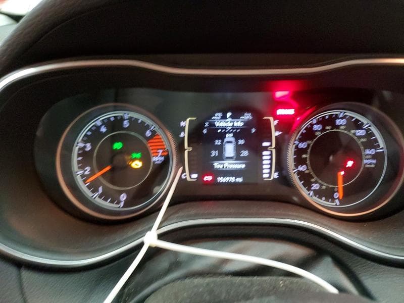 2020 JEEP CHEROKEE LATITUDE PLUS 9