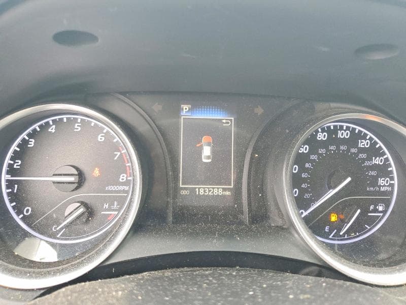 2018 TOYOTA CAMRY SE SE 9