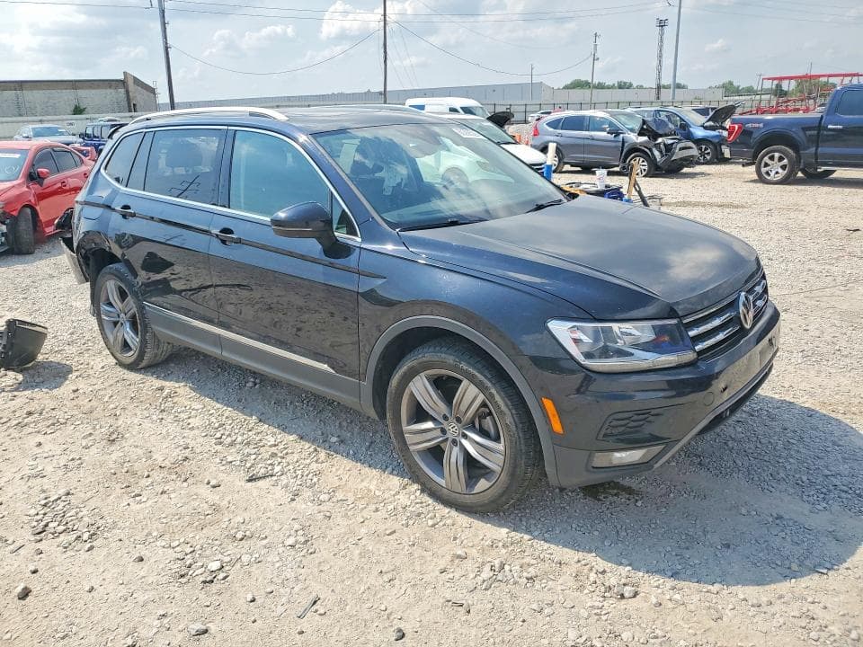 2021 VOLKSWAGEN TIGUAN SE 4