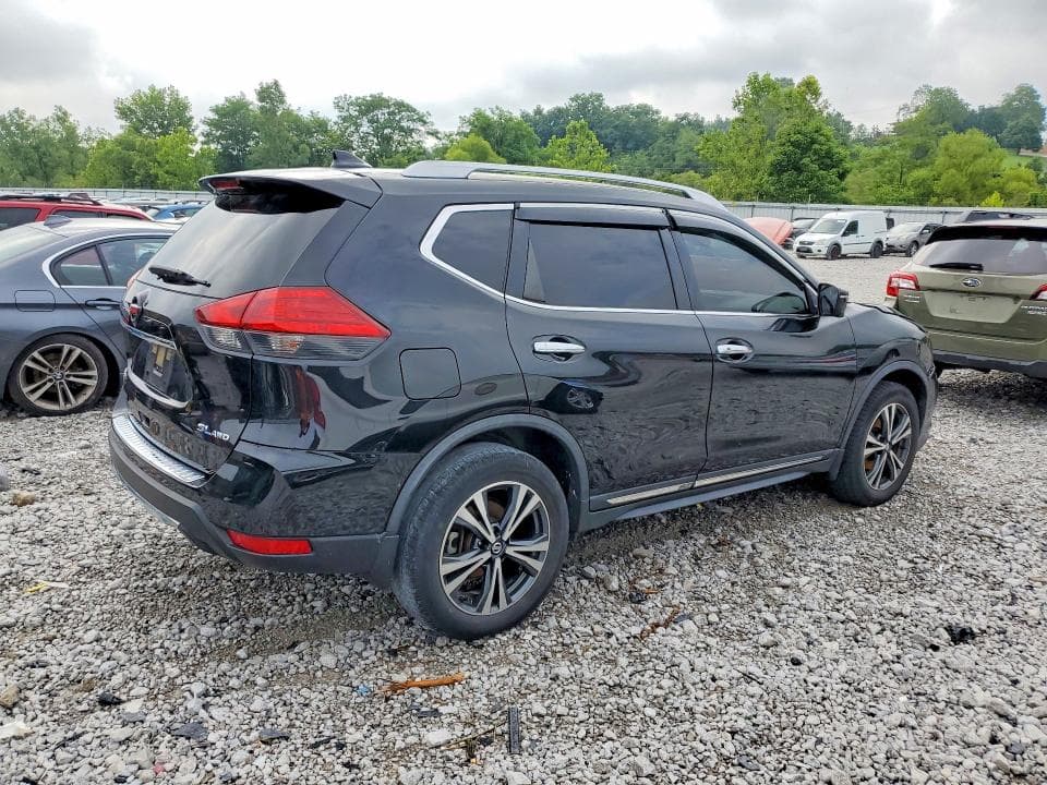 2017 NISSAN ROGUE SL 3