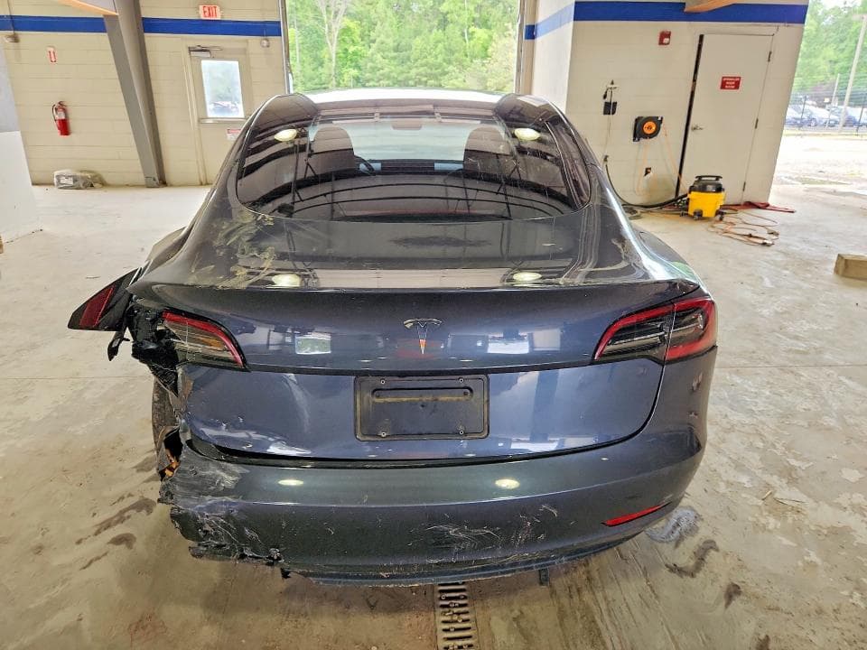 2023 TESLA MODEL 3 6