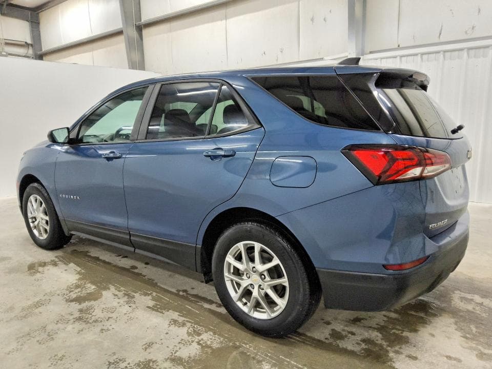2024 CHEVROLET EQUINOX LS 2