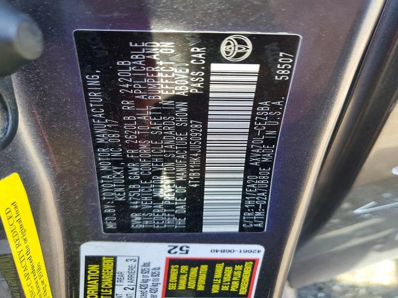 2018 TOYOTA CAMRY SE 12