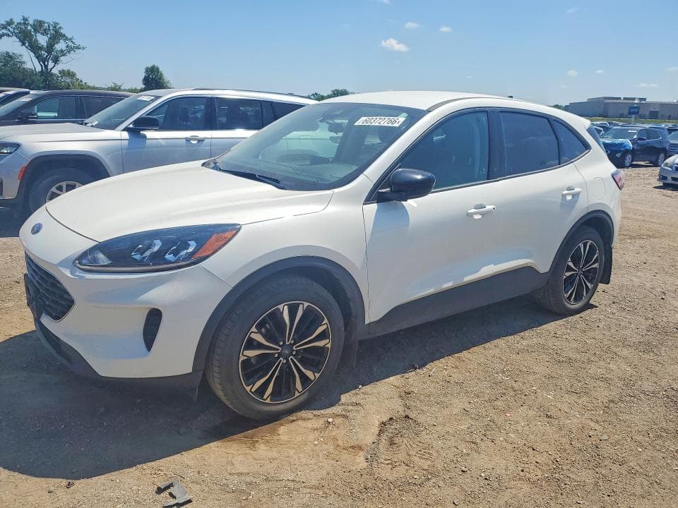 2022 FORD ESCAPE SE 1