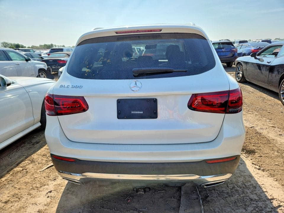 2021 MERCEDES-BENZ GLC 300 300 6