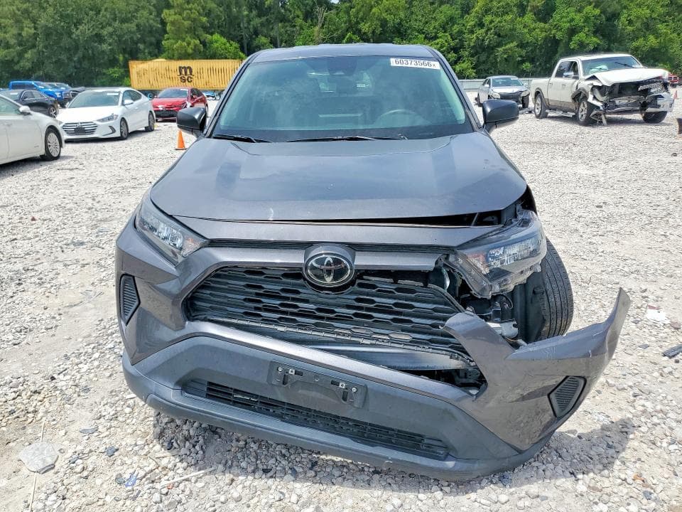 2022 TOYOTA RAV4 LE 5