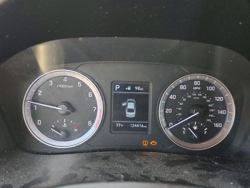 2019 HYUNDAI SONATA SE 9
