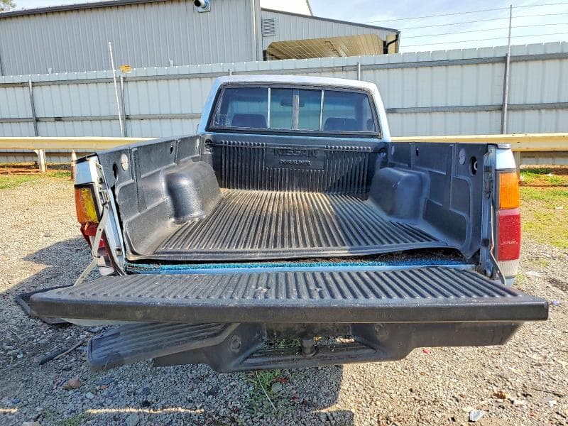 1986 NISSAN D21 SHORT BED 10