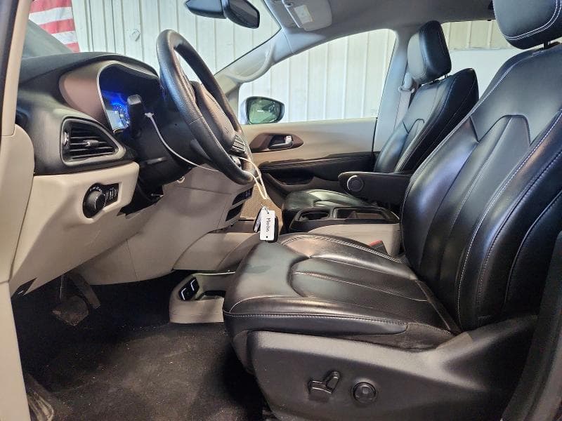 2021 CHRYSLER VOYAGER LXI 7