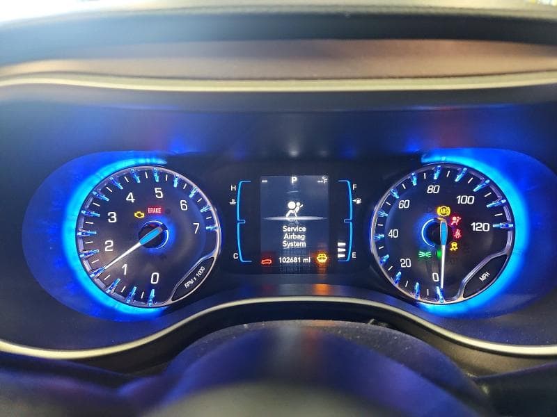 2021 CHRYSLER VOYAGER LXI 9
