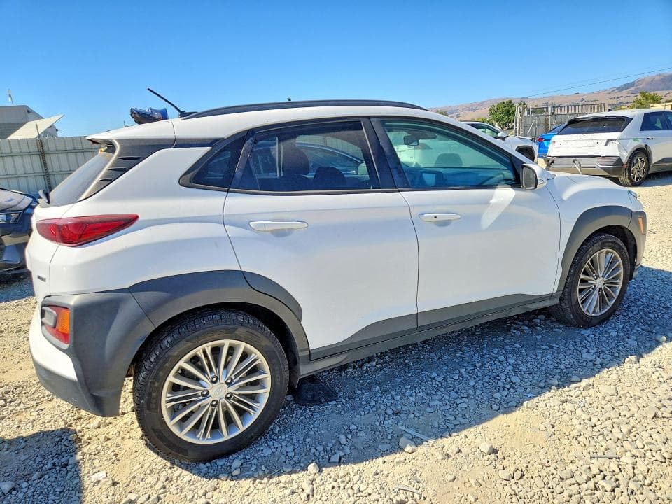 2021 HYUNDAI KONA SEL 3