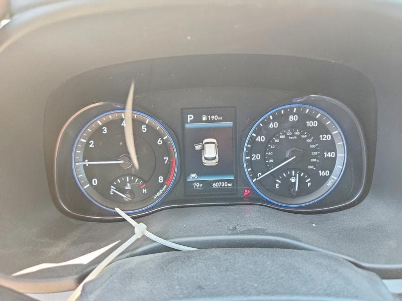 2021 HYUNDAI KONA SEL 9