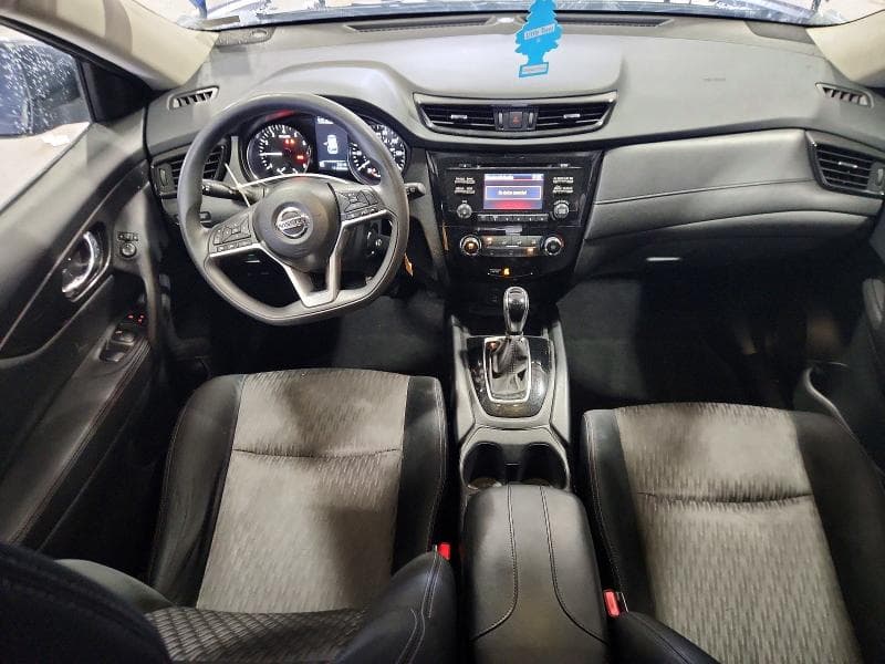 2017 NISSAN ROGUE S 8