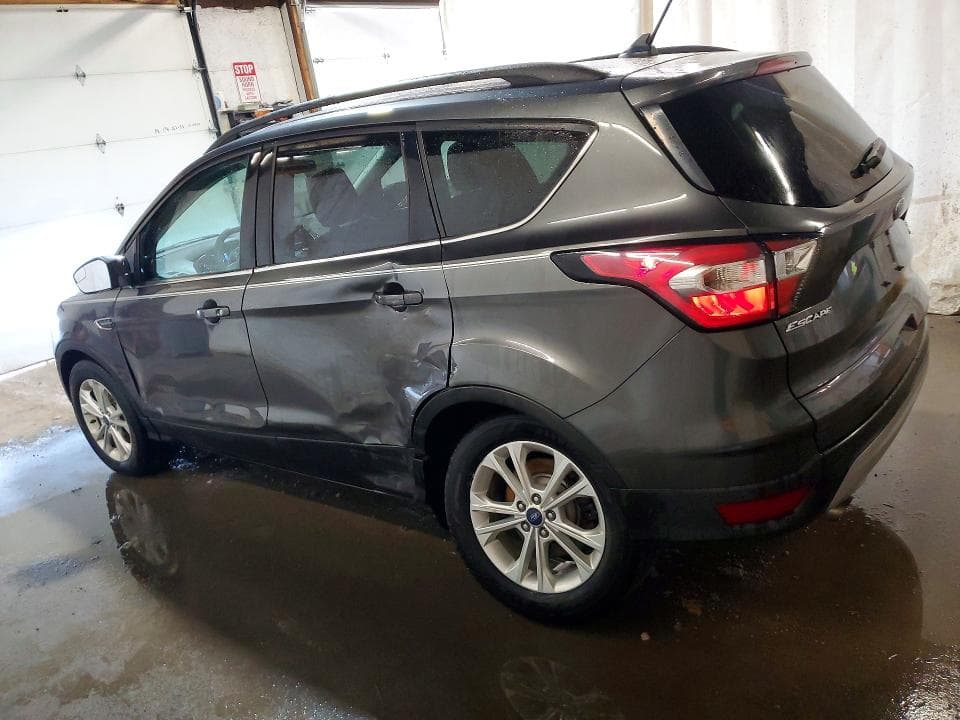 2018 FORD ESCAPE SE 2