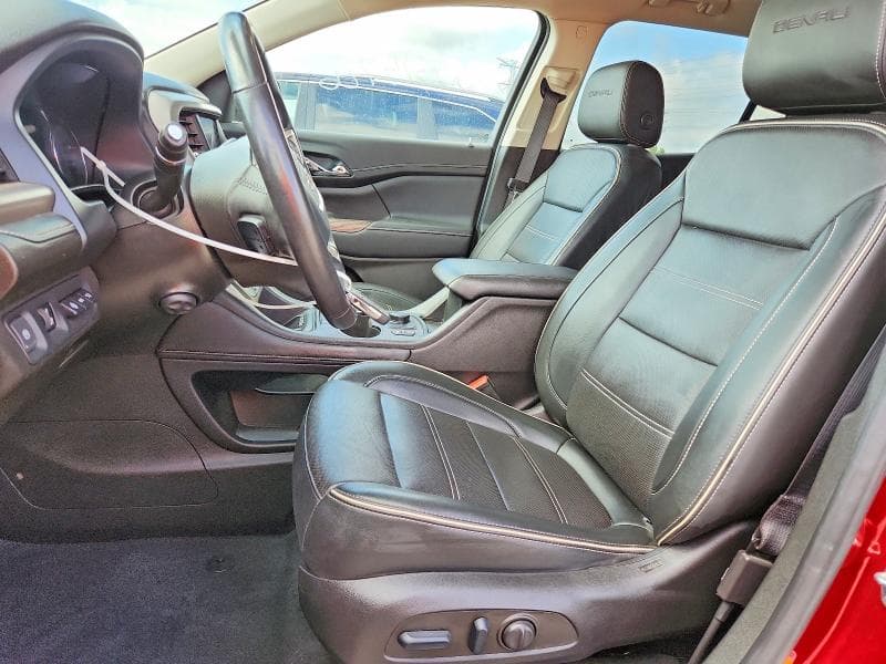 2022 GMC ACADIA DENALI 7