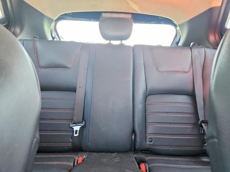 2020 NISSAN KICKS SR 10