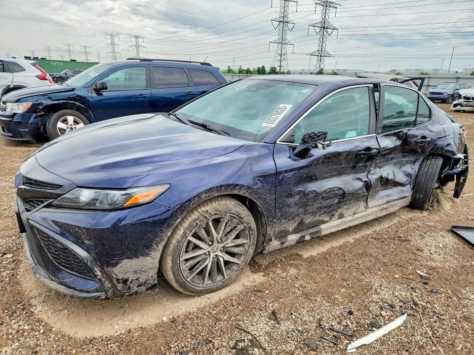 2021 TOYOTA CAMRY SE - 1