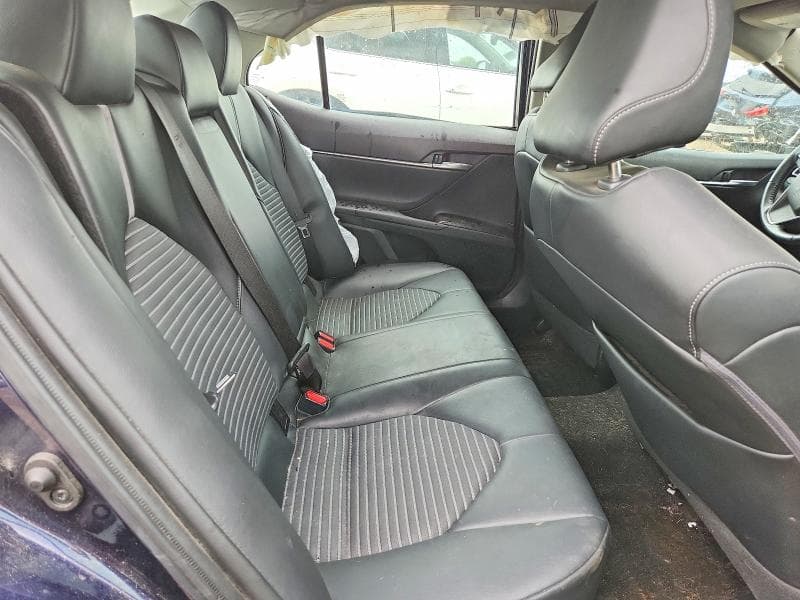 2021 TOYOTA CAMRY SE 10