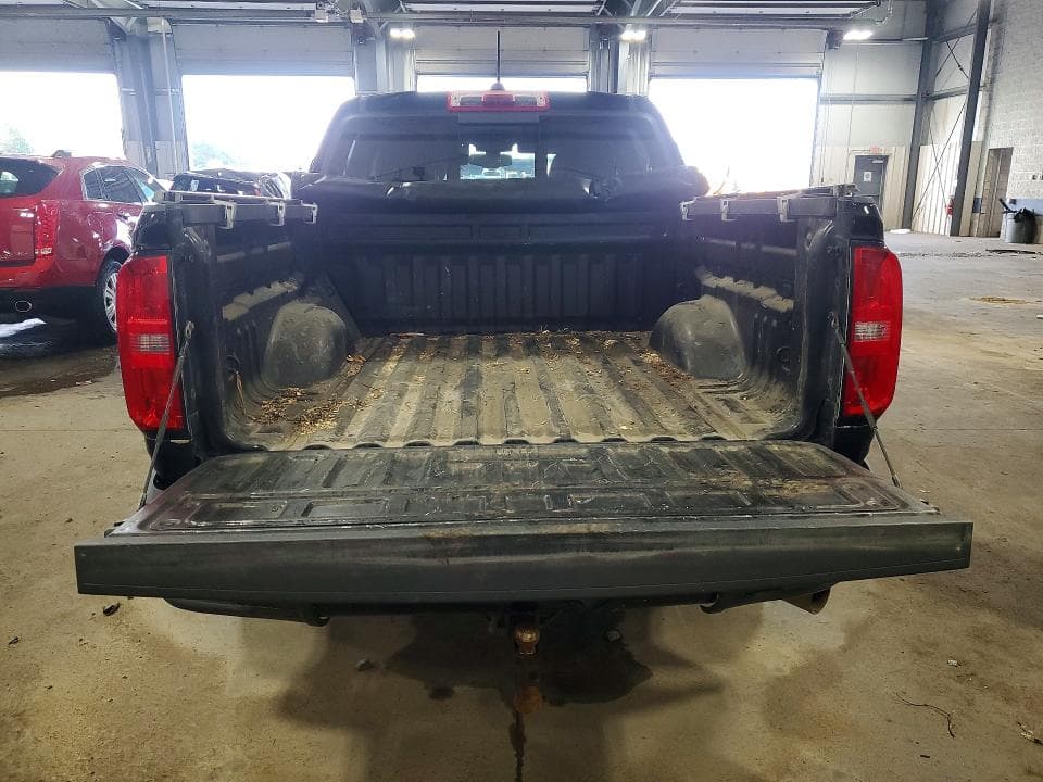 2017 CHEVROLET COLORADO Z71 6
