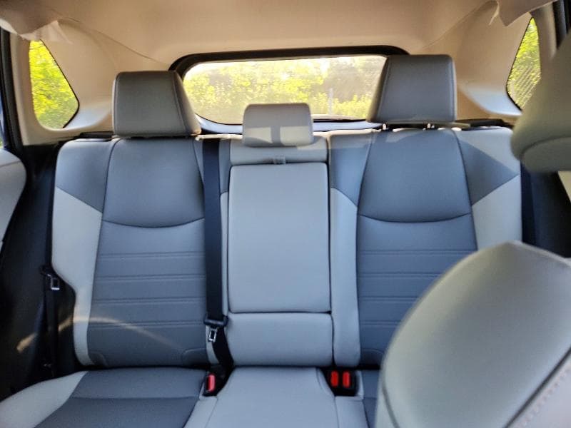 2025 TOYOTA RAV4 XLE PREMIUM XLE PREMIUM 11
