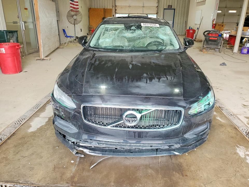 2018 VOLVO S90 T6 MOMENTUM T6 MOMENTUM 5