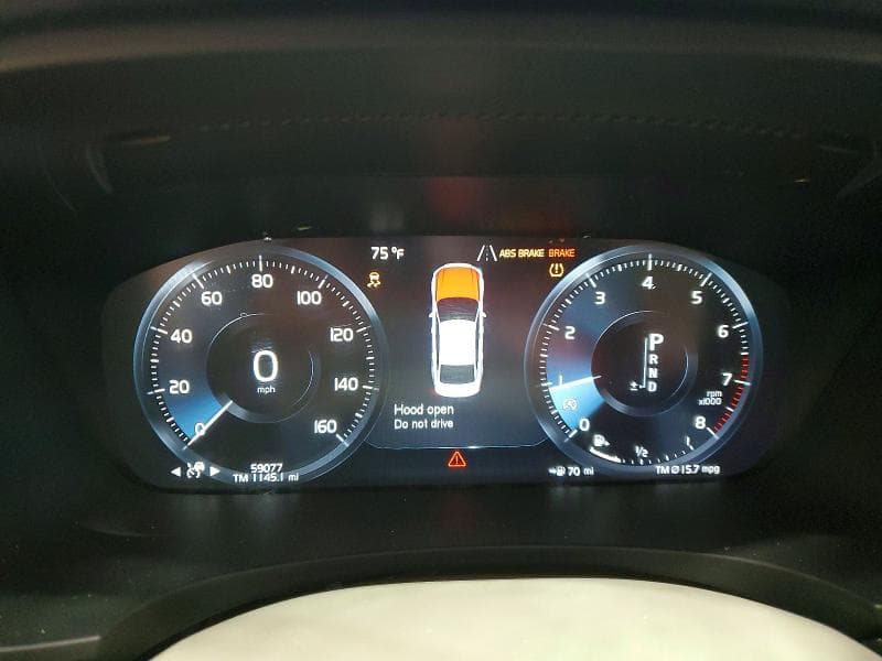 2018 VOLVO S90 T6 MOMENTUM T6 MOMENTUM 9