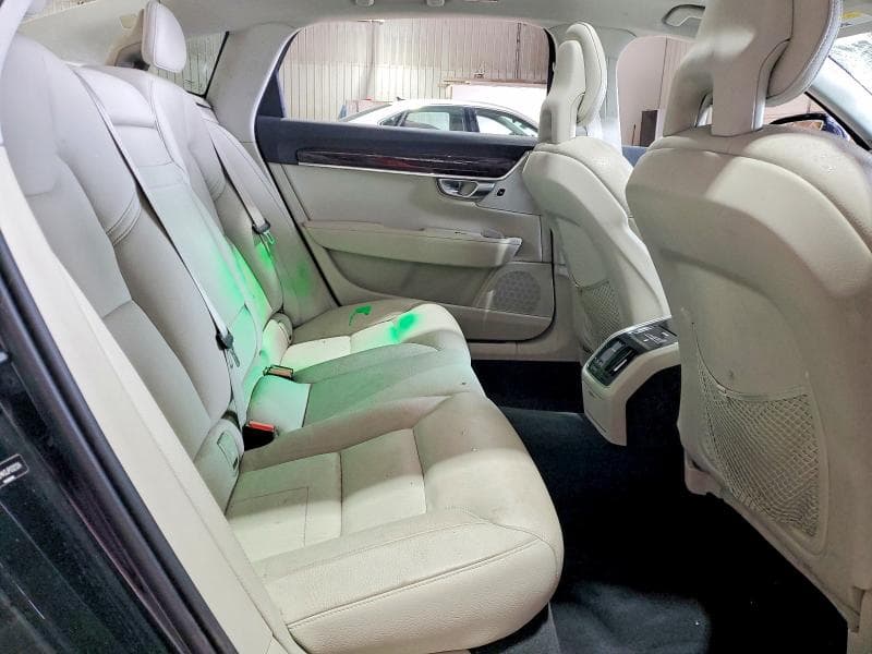 2018 VOLVO S90 T6 MOMENTUM T6 MOMENTUM 10