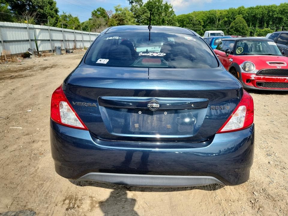 2017 NISSAN VERSA 1.6 S 6