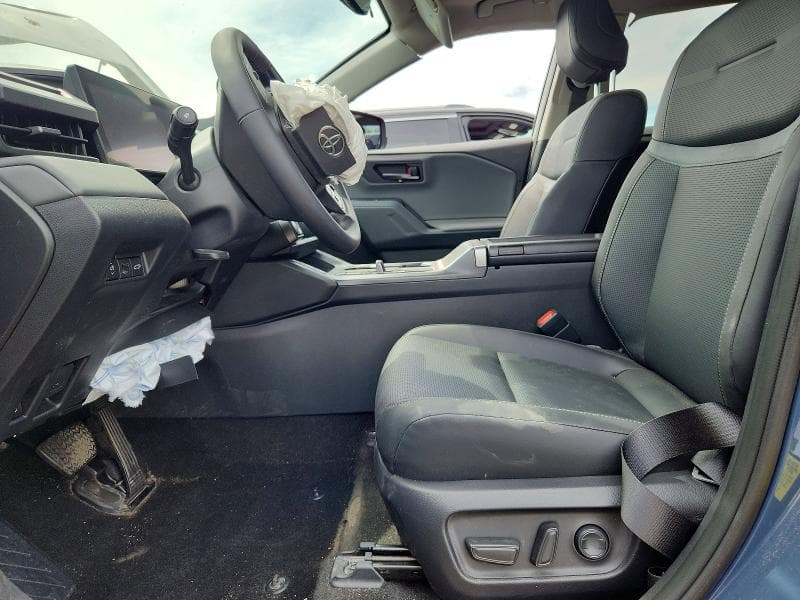 2026 TOYOTA RAV4 LIMITED 7