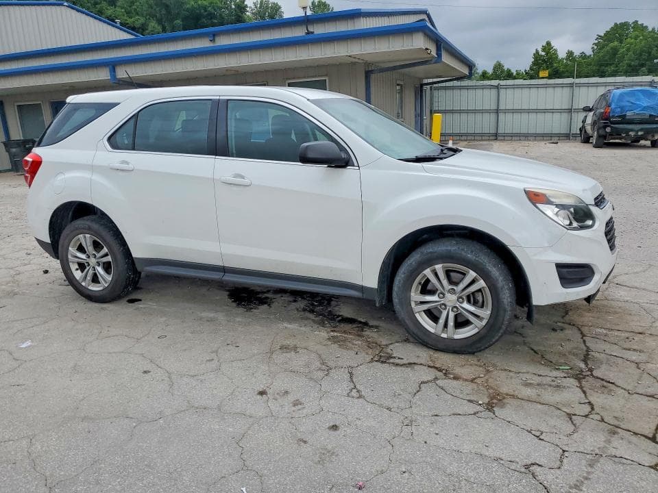 2017 CHEVROLET EQUINOX LS 4