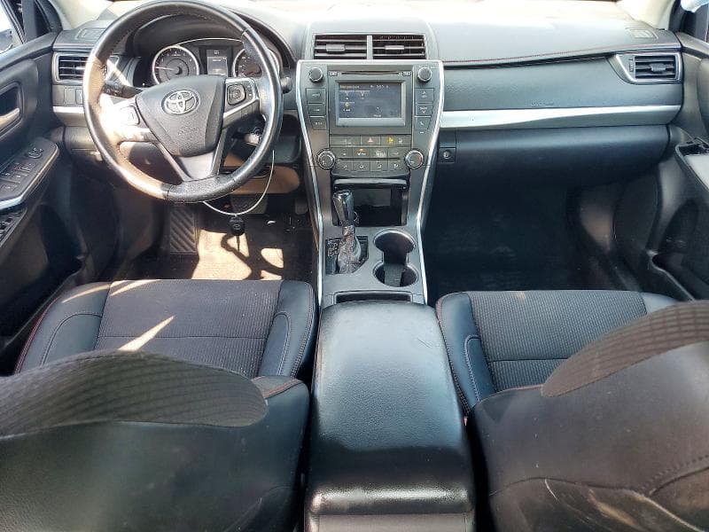 2017 TOYOTA CAMRY SE 8