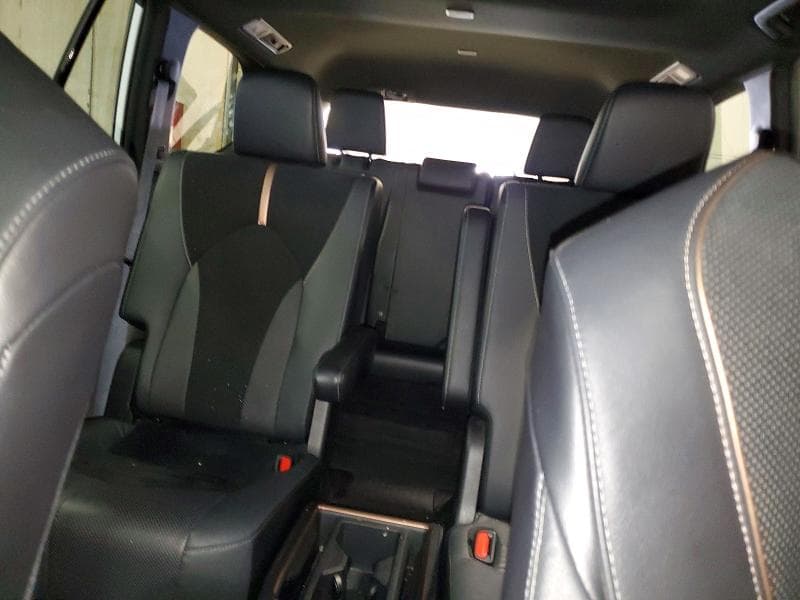 2024 TOYOTA GRAND HIGHLANDER HYBRID MAX PLATINUM 10