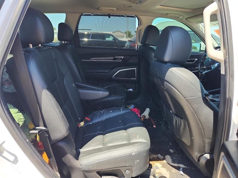 2022 KIA TELLURIDE EX 11