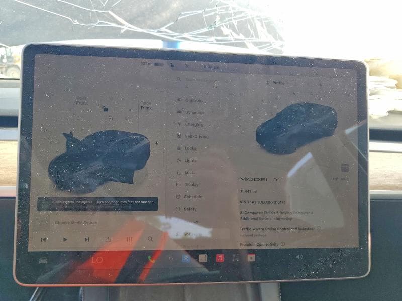 2024 TESLA MODEL Y 9