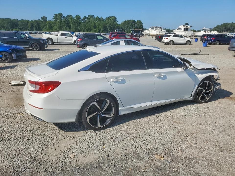 2018 HONDA ACCORD SPORT 3