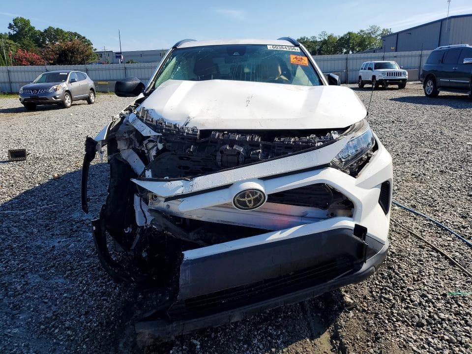 2019 TOYOTA RAV4 LE 5