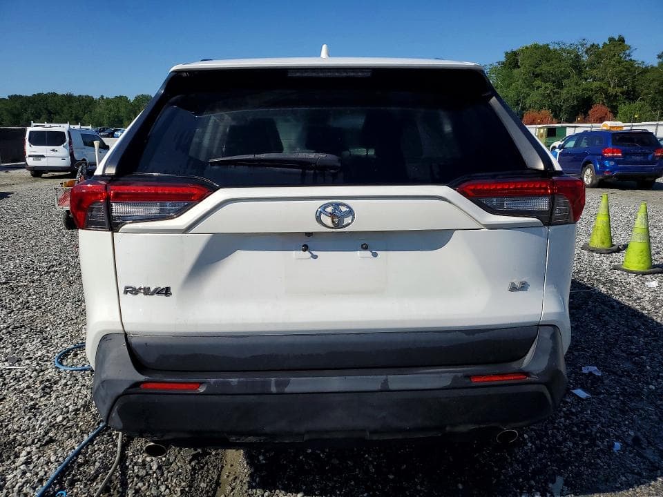 2019 TOYOTA RAV4 LE 6