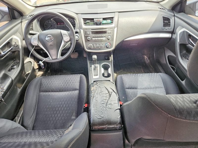 2017 NISSAN ALTIMA 8