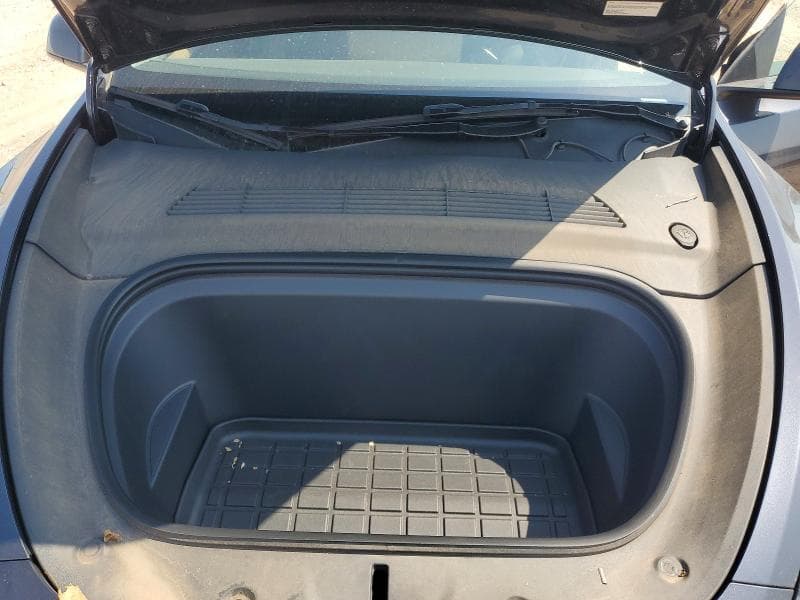 2024 TESLA MODEL Y 11