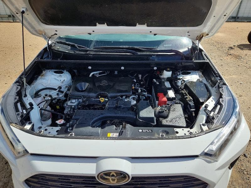 2025 TOYOTA RAV4 LE 12