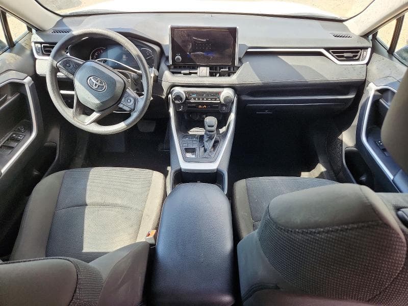 2025 TOYOTA RAV4 LE 8