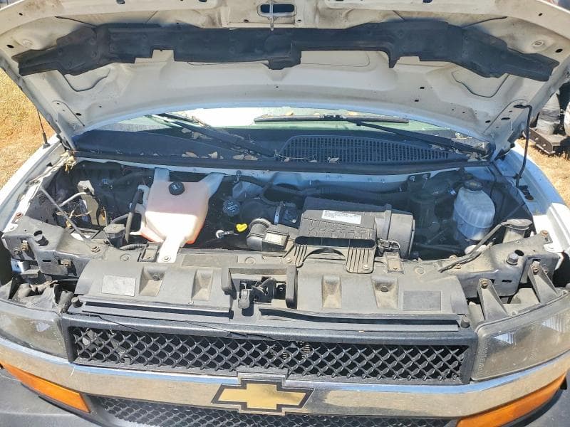 2018 CHEVROLET EXPRESS G2500 11