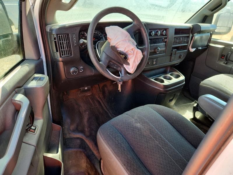 2018 CHEVROLET EXPRESS G2500 8