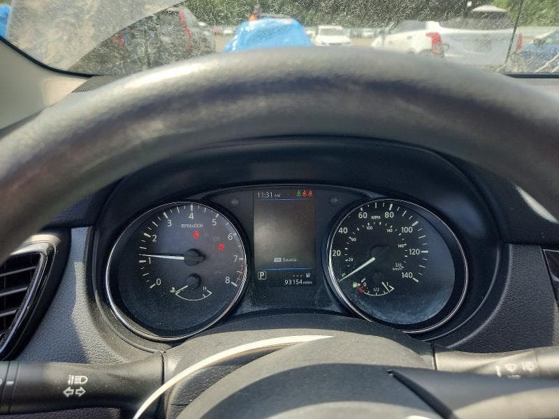 2020 NISSAN ROGUE SPORT S 9