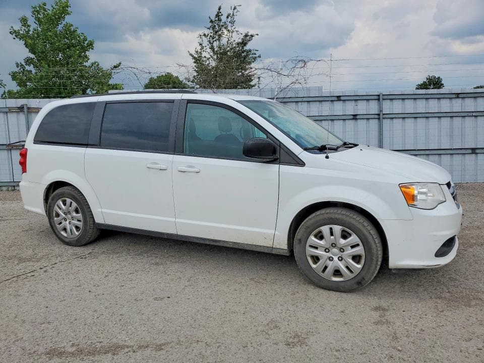 2020 DODGE GRAND CARAVAN SE 4