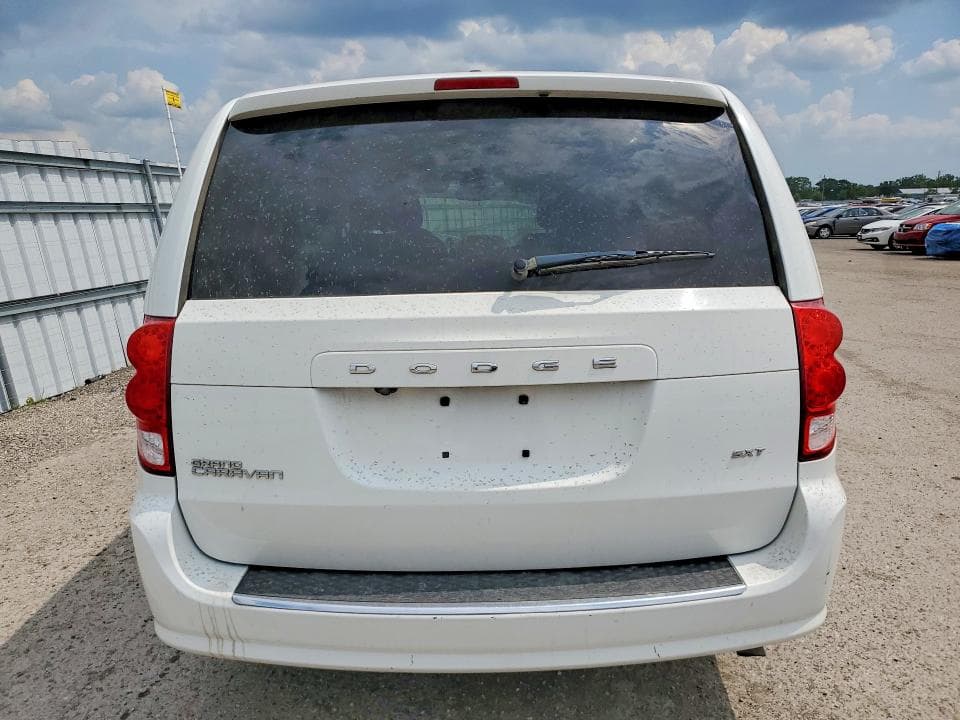 2020 DODGE GRAND CARAVAN SE 6