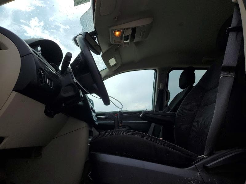 2020 DODGE GRAND CARAVAN SE 7