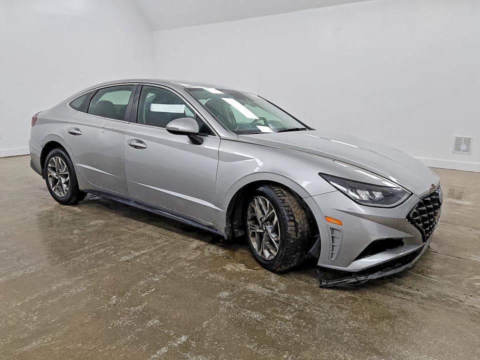 2021 HYUNDAI SONATA SEL 4