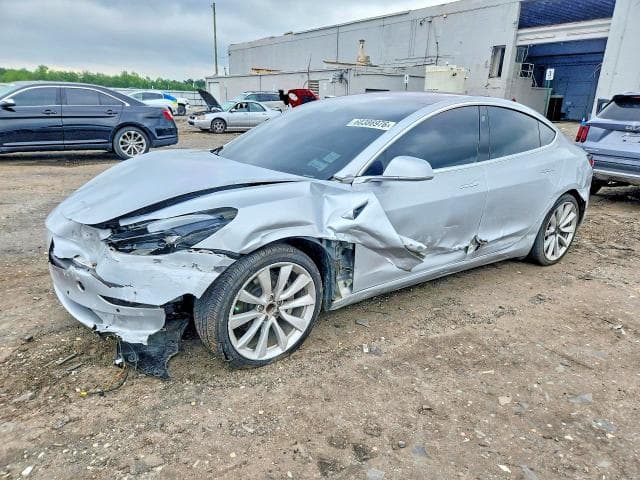 2018 TESLA MODEL 3 - 1